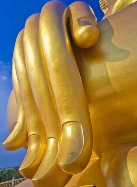 Ancient Buddha's hand. — Stock Photo, Image