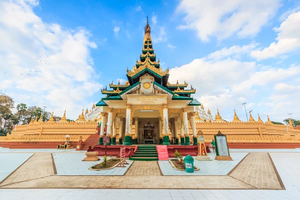 Punto di riferimento Pagoda a Bago, Myanmar — Foto Stock