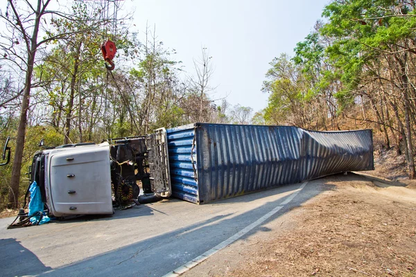 Accidente en carretera en el norte de Tailandia — Foto de Stock