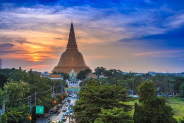 Golden pagoda Phra Pathom Chedi 