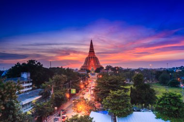 Golden pagoda Phra Pathom Chedi 