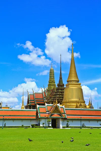 Wat Phra Kaew, świątynia w mieście Bangkok — Zdjęcie stockowe