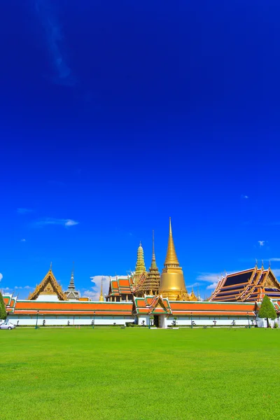 Wat Phra Kaew, świątynia w mieście Bangkok — Zdjęcie stockowe