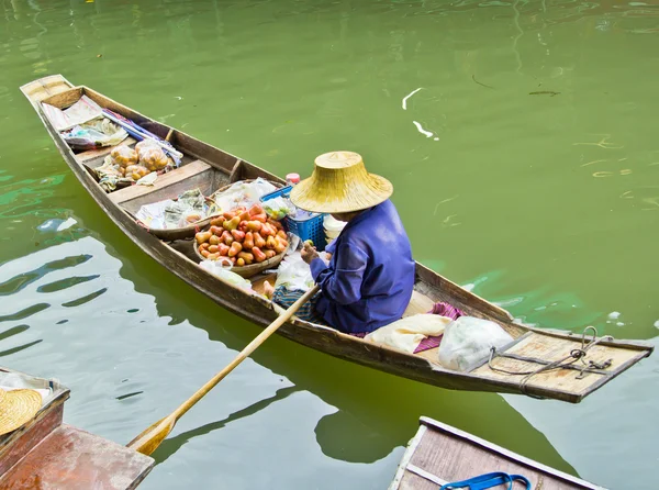 水上市场曼谷附近的瓦丹 — 图库照片