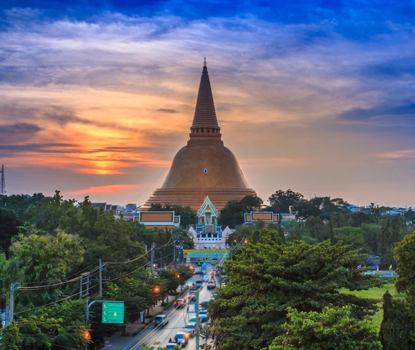 Zlatá pagoda Phra Pathom Chedi — Stock fotografie