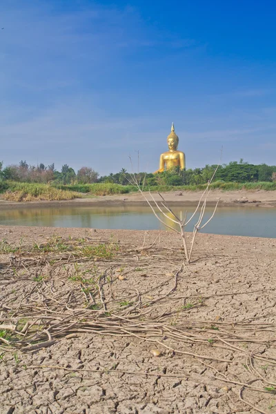 Estátua de Buda em Wat Muang em Angthong — Fotografia de Stock