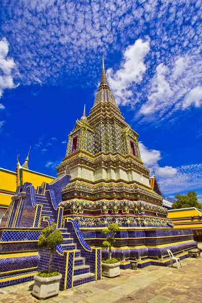 Pagoden i Wat pho i Bangkok — Stockfoto