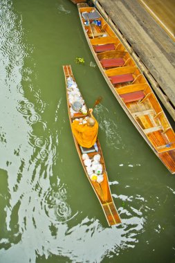 Damnoen Saduak almak gıda 