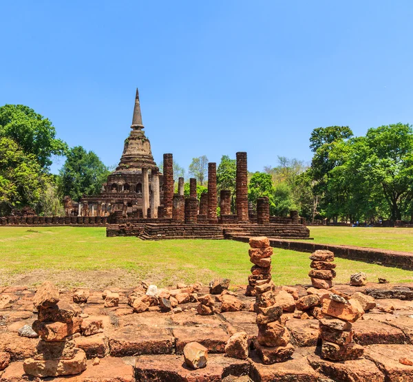 Parque Histórico Si Satchanalai en el casco antiguo —  Fotos de Stock