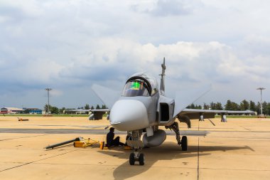 Jas 39 gripen 1912-2012 yüzüncü yıldönümü rtaf ekranda
