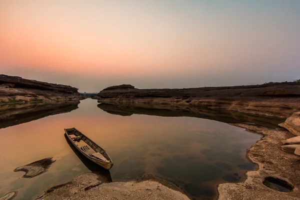 Vista sul paesaggio al tramonto natura — Foto Stock