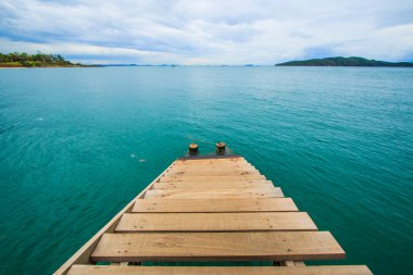 tahta köprüden denize