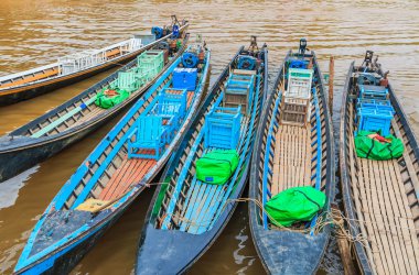 Inle Gölü shan devlet tekneler