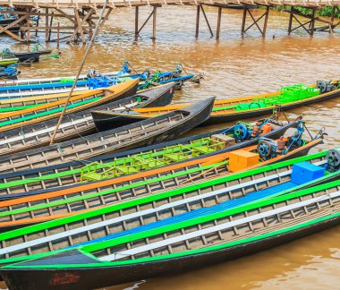 Inle Gölü shan devlet tekneler