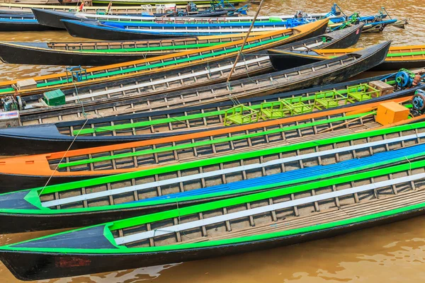 Boote im See inle — Stockfoto
