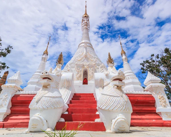 Pagoda e stupa Lago Inle — Foto Stock