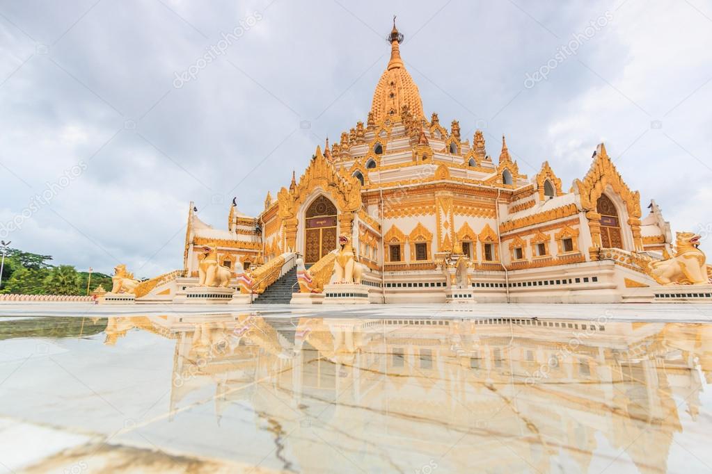 Temple Swedaw Myat in Yangon, Myanmar (Burma)