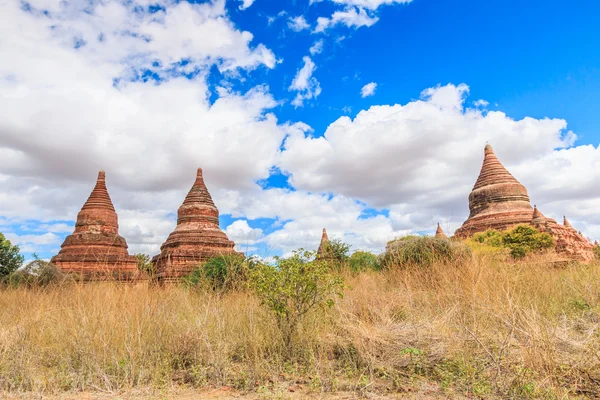 Una vista a Bagan vecchio tempio antico — Foto Stock