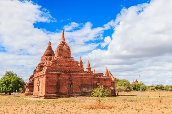Widok w Bagan stare starożytnej świątyni — Zdjęcie stockowe
