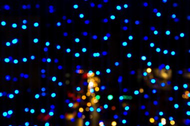 Geceleyin bulanık Noel ışıkları