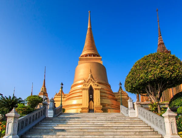 Wat phra kaeo, emerald buddha tempel — Stockfoto