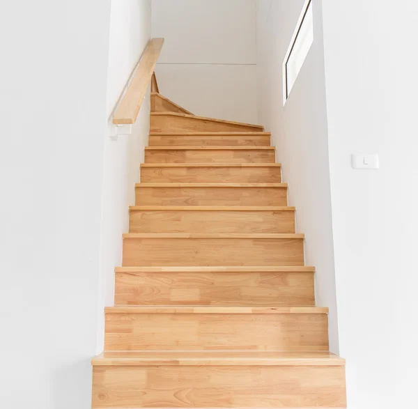 Escadaria de madeira — Fotografia de Stock
