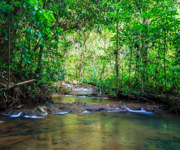 Waterval, Sra Nang Manora Forest Park waterval — Stockfoto