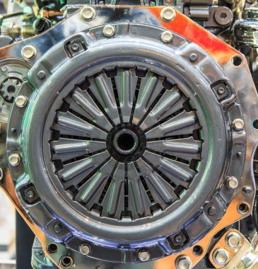 Araba motor parçaları