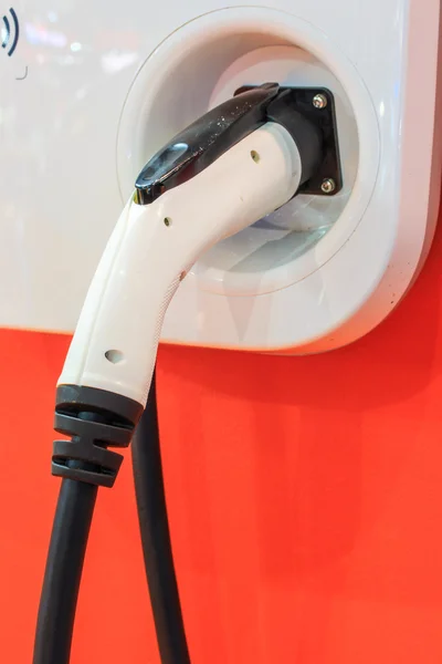 The power supply for Charging of an electric car