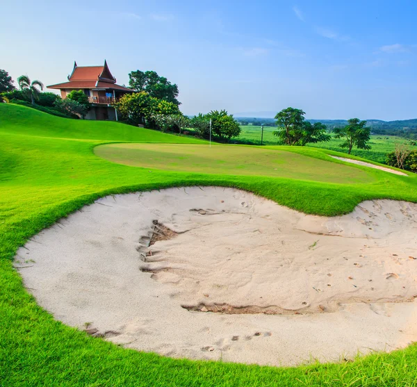 Naplemente a golf mező — Stock Fotó