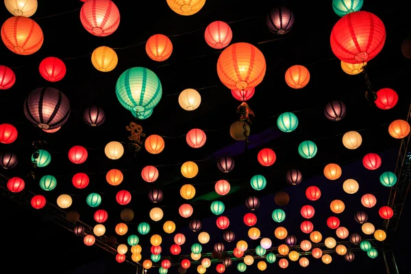Китайские фонари в сезоне — стоковое фото