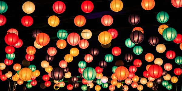 Temporada de lanternas chinesas — Fotografia de Stock