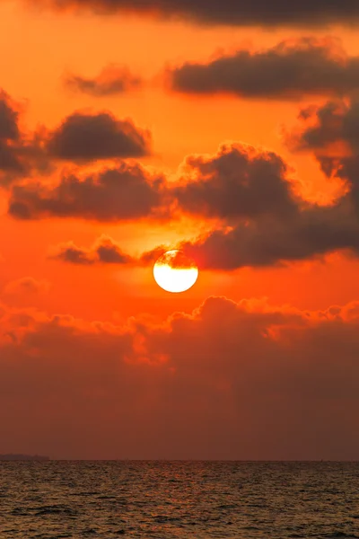 Sonnenuntergang am Meer — Stockfoto