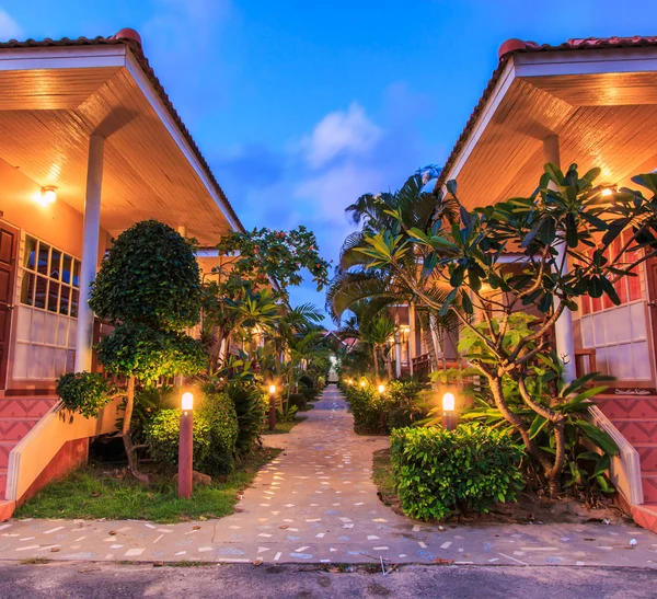 Resort hotel and bungalow — Stock Photo, Image