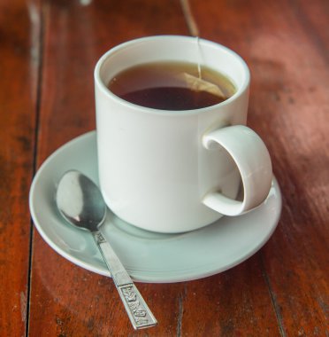 Cam bardak çay