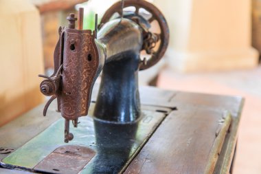 eski dikiş makinesi