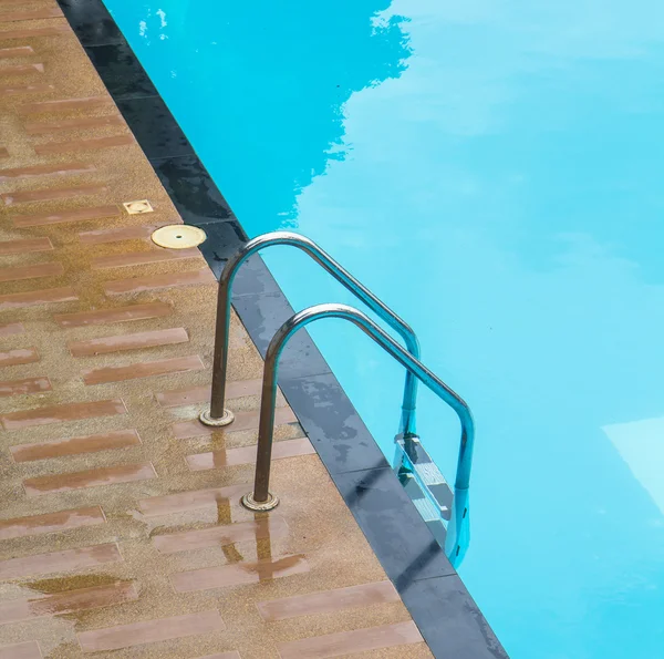 Piscina azul — Fotografia de Stock