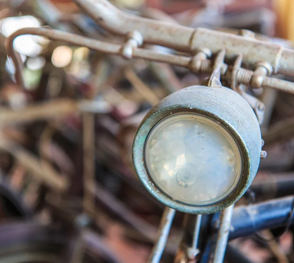 Altes Fahrrad — Stockfoto