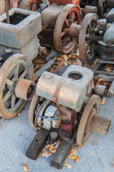 Máquina de tração de motor antigo — Fotografia de Stock