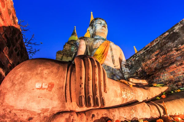 Old Buddha in old town — Stock Photo, Image