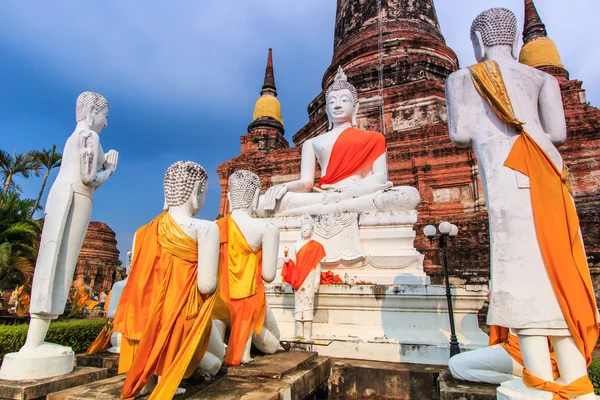 Gamla Buddha i gamla stan — Stockfoto