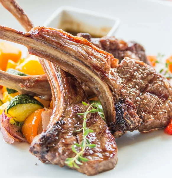 Lamb steak , lamb cutlets — Stock Photo, Image