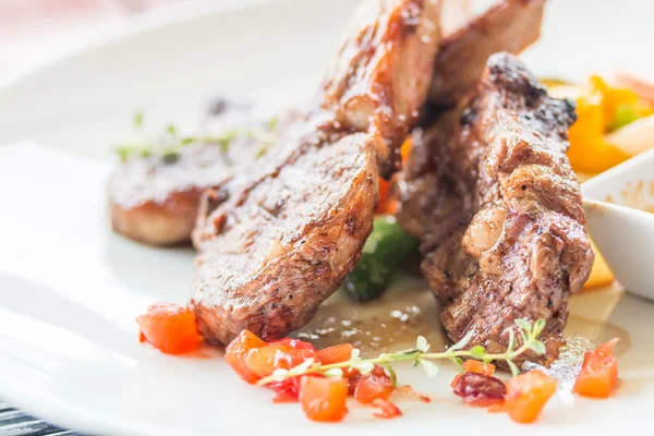 Lamb steak , lamb cutlets — Stock Photo, Image