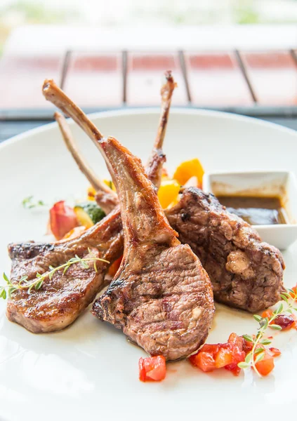 Lamb steak , lamb cutlets — Stock Photo, Image