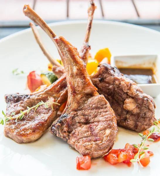 Lamb steak , lamb cutlets — Stock Photo, Image