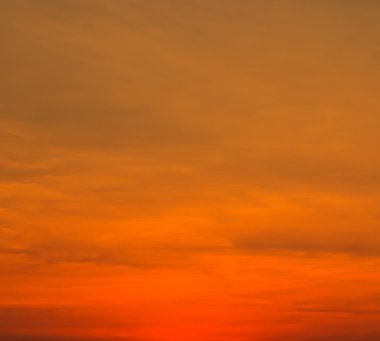 Mavi gökyüzü günbatımı