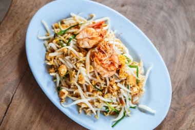 tavada kızartılmış Pirinç Noodle