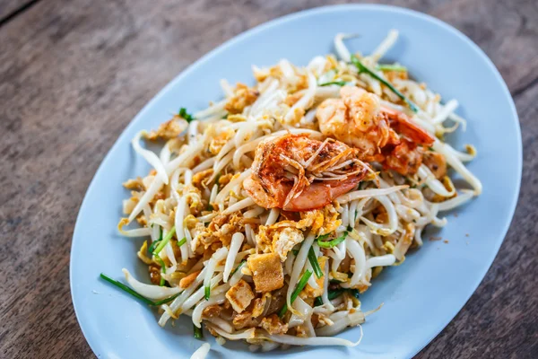 Stir-fried rice noodles — Stock Photo, Image