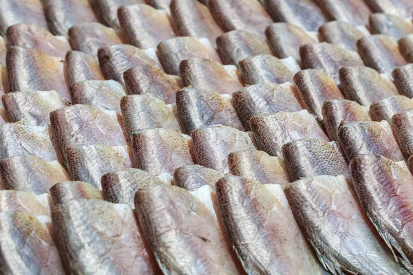 Gedroogde fishs van lokale voedsel — Stockfoto