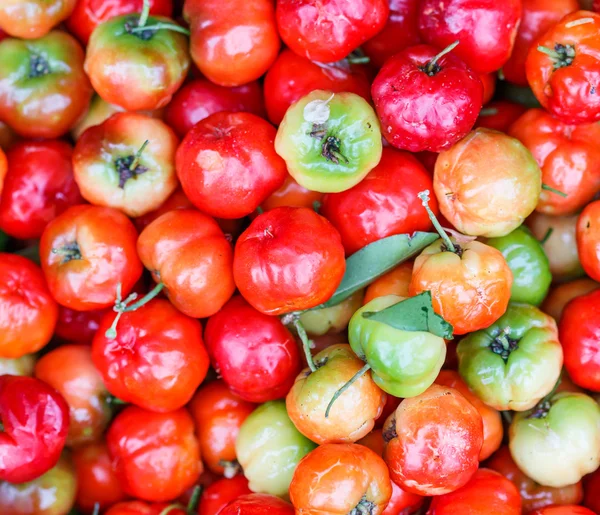 Fresh cherries — Stock Photo, Image